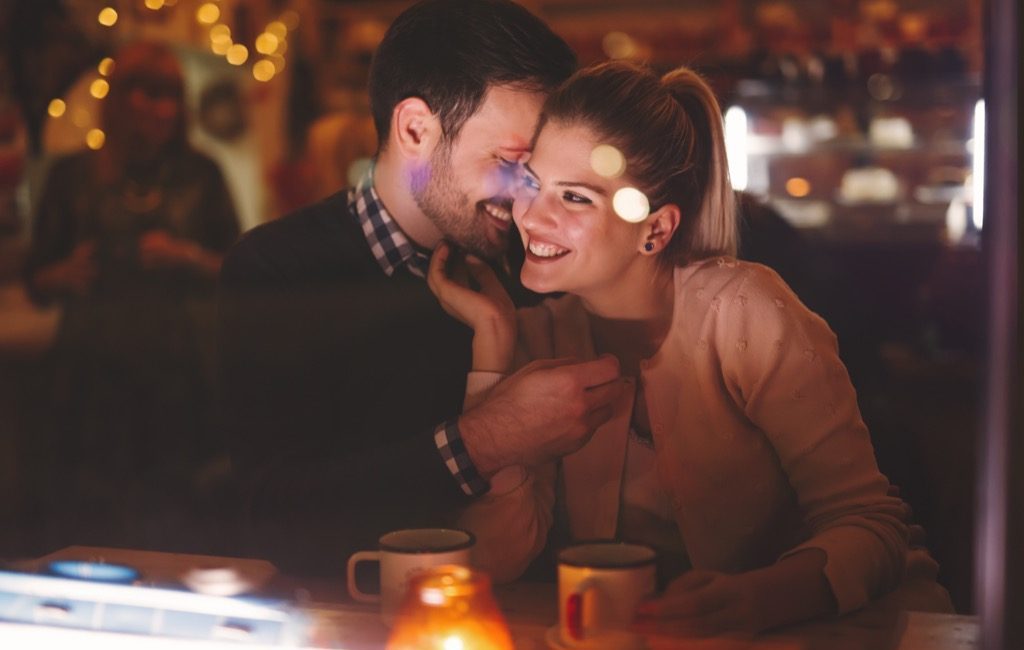 5 Tips for Staying Safe When Online Dating